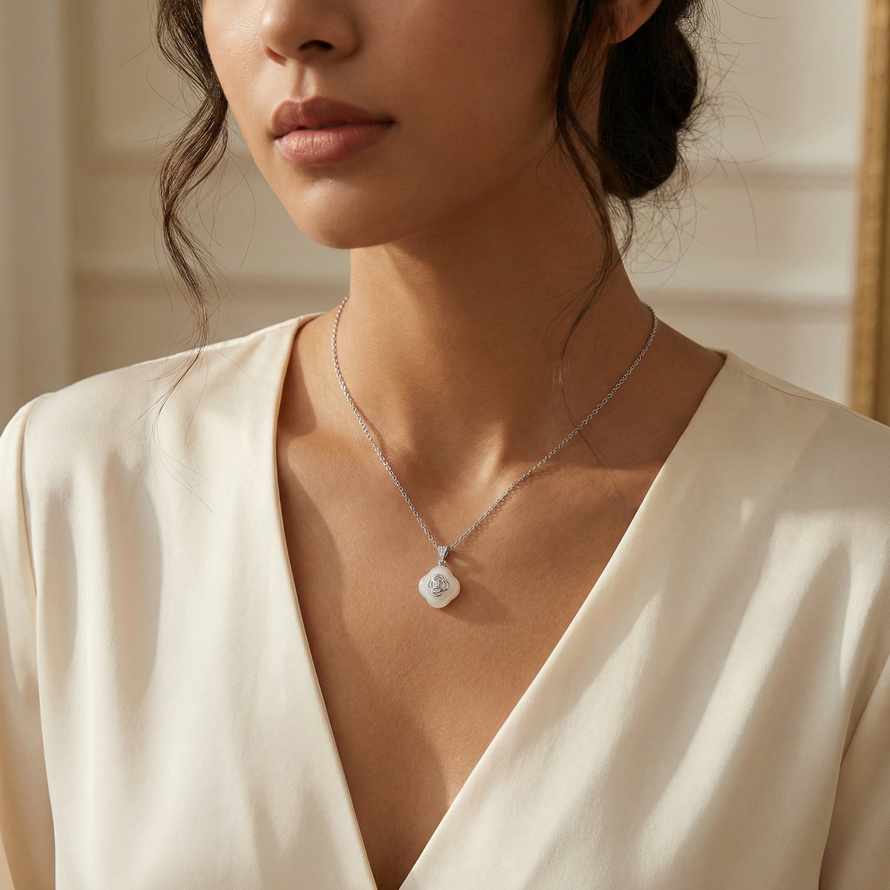Diamond Flower Pearl Pendant Necklace – pearl necklace, front view