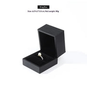 Paket 054 siyah yüzük kutusu, 6 × 6,5 × 5 cm